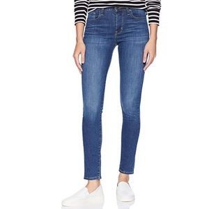 NWT Levi’s high rise skinny jeans